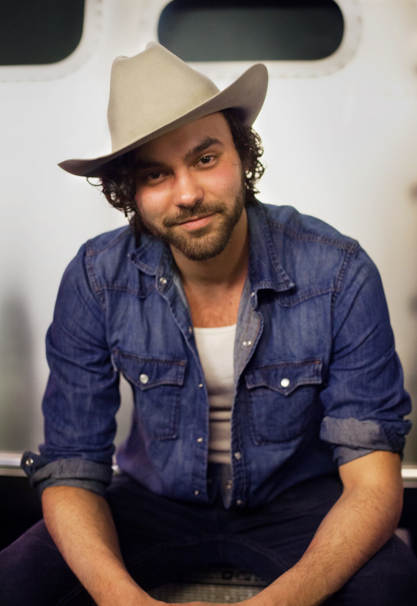 Shakey Graves' kismet and charisma