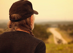 A day spent with Willie Nelson in Luck