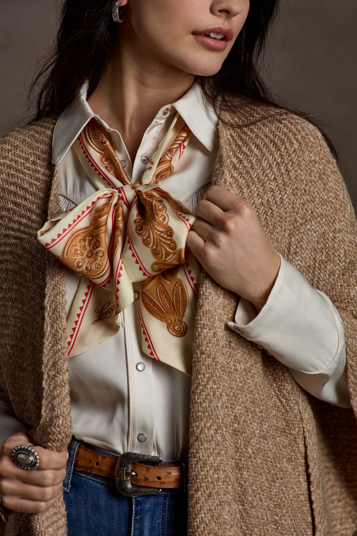 Scroll Silk Twilly :: Blush 4