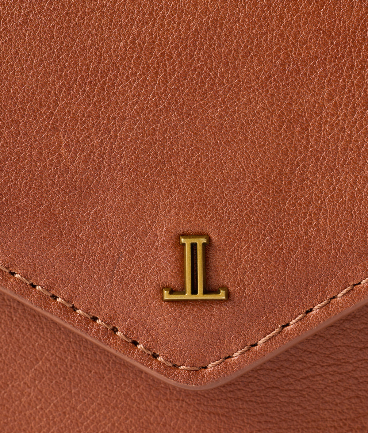 Bridget Long Wallet On A Chain :: Brown 7