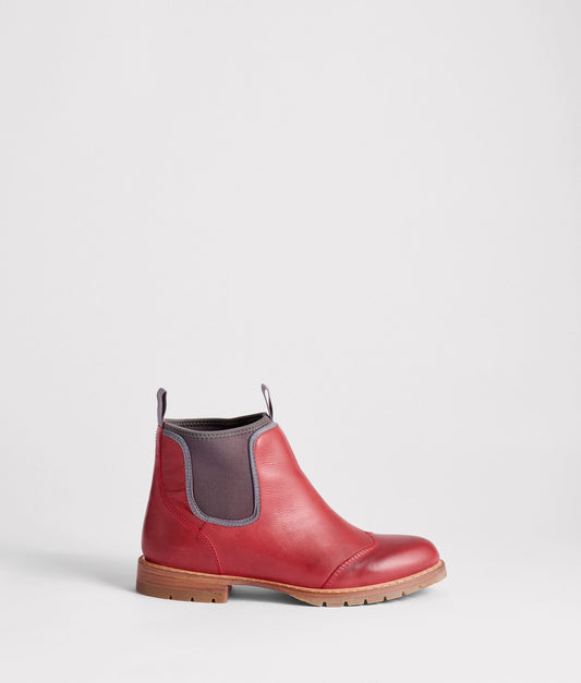 All-Weather Town Chelsea :: Crimson