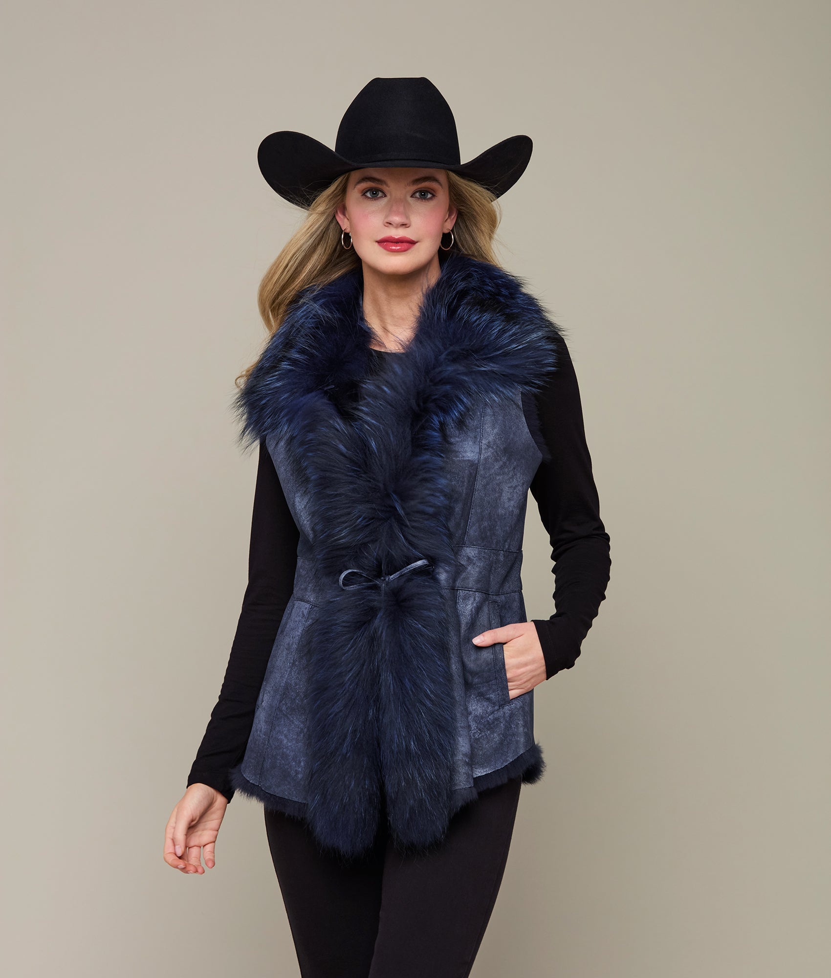 Serphina Fur Vest :: Navy
