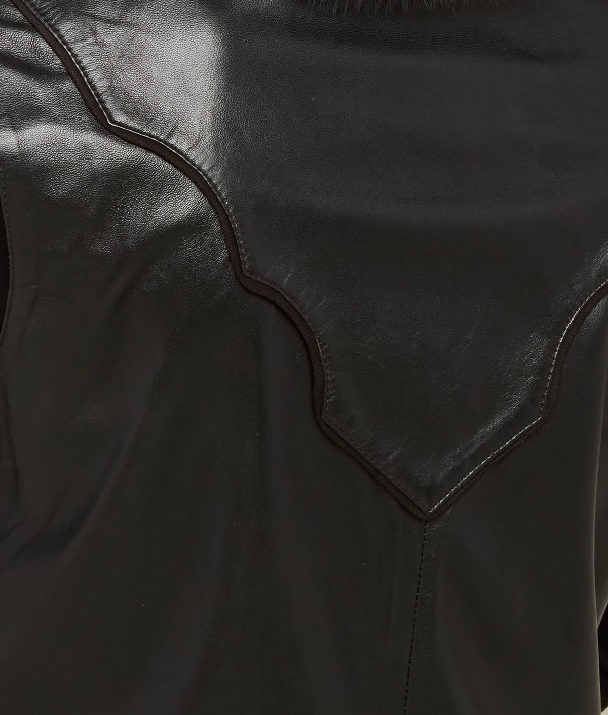 Duchess of the Range Fur Vest :: Black 11