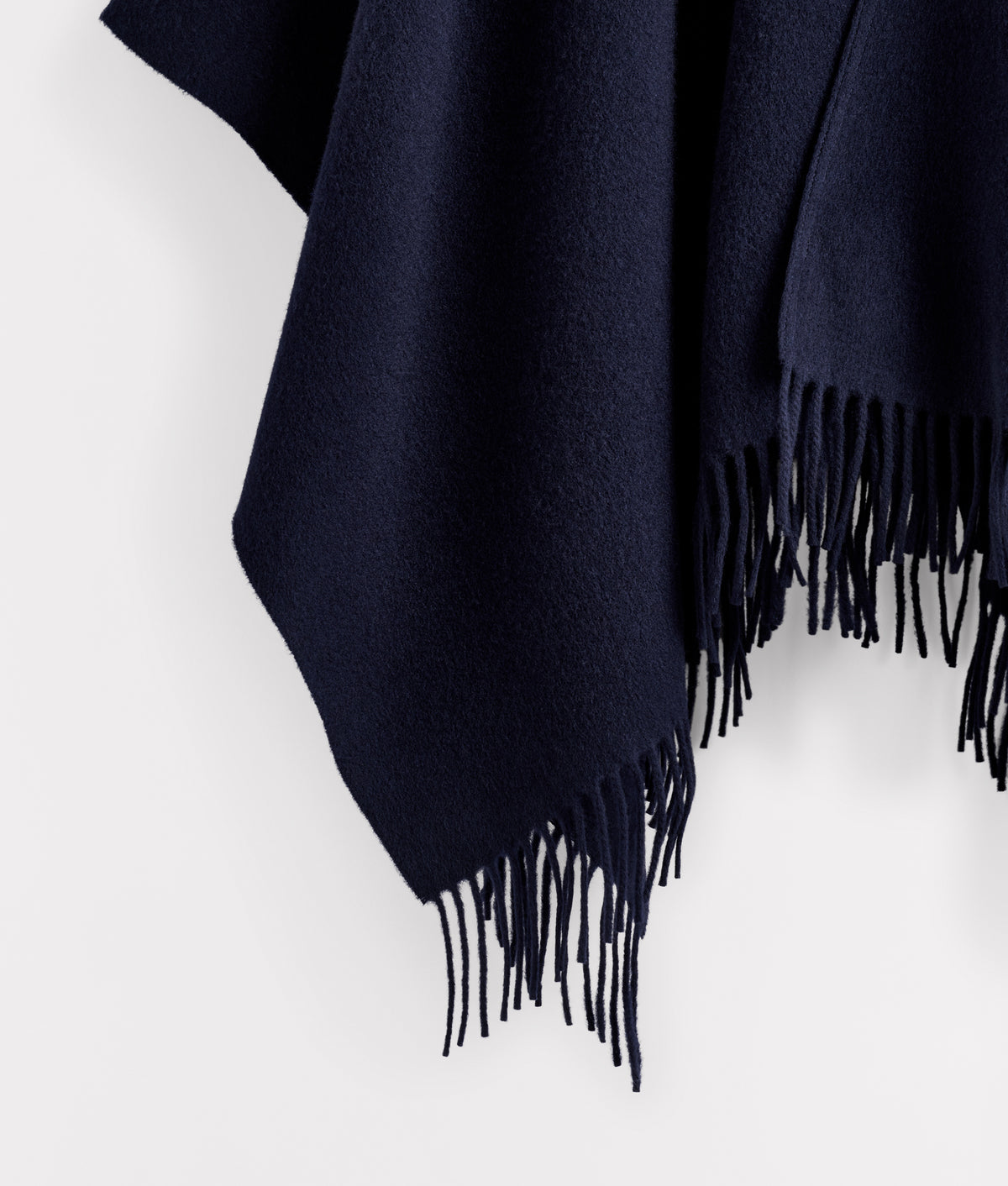 Wynonna Wool Wrap :: Navy 6