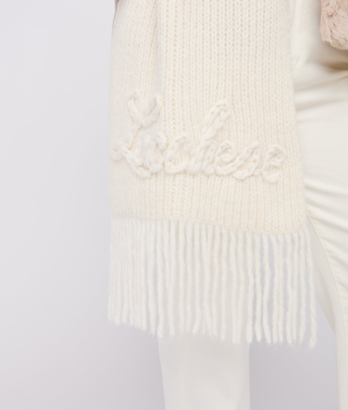 Script Knitted Scarf :: Cream 3