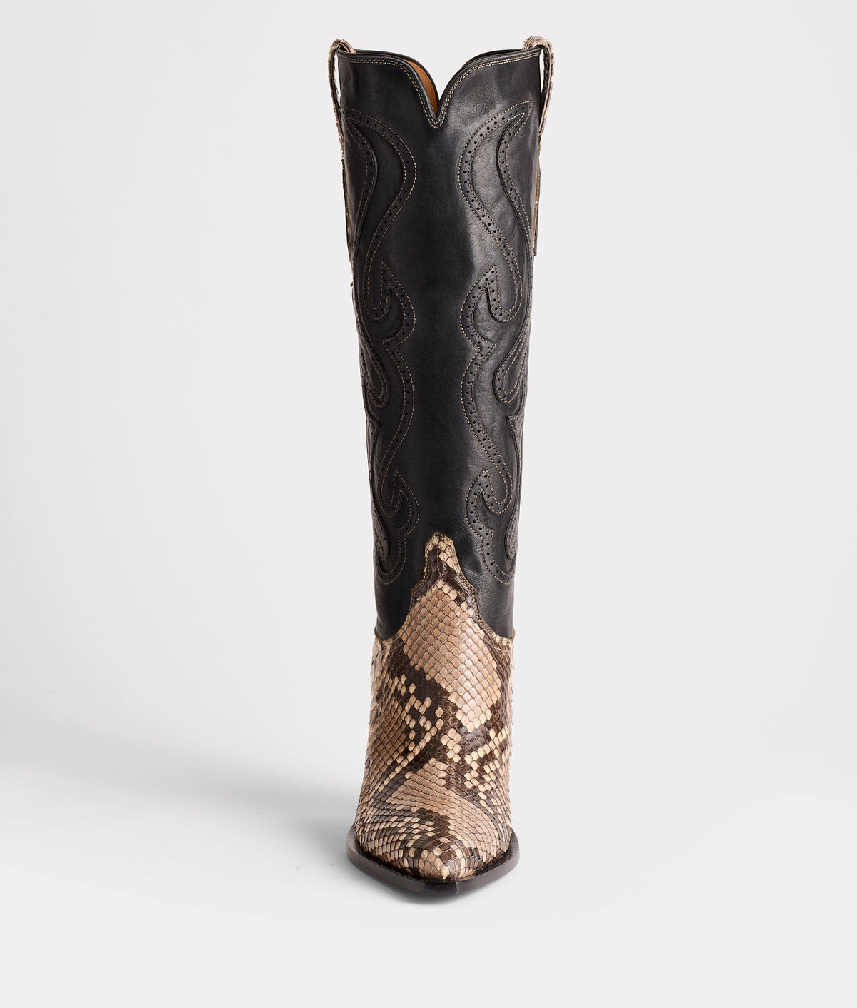 Vittoria :: Black/White 4