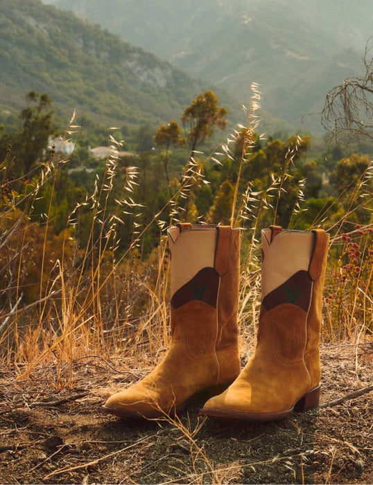 Used lucchese 2025 women's boots