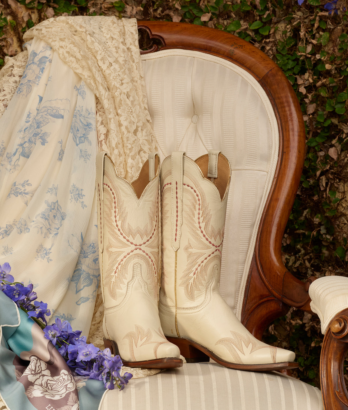 Tilly :: Glitz Cream 3