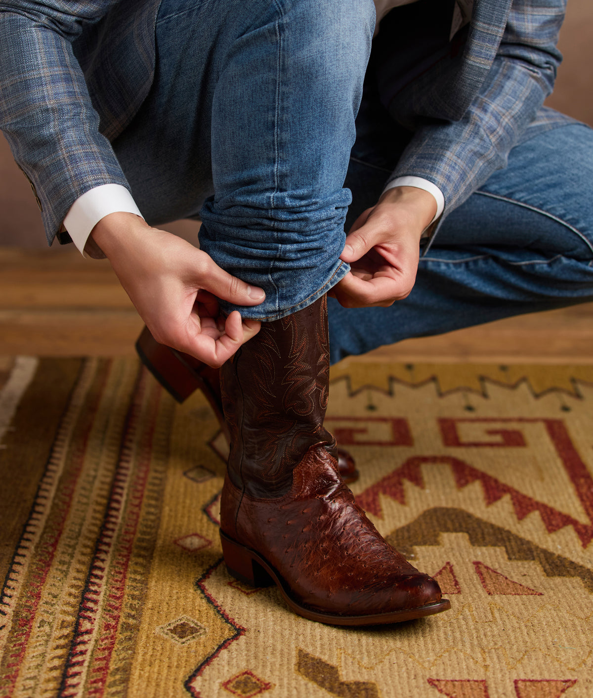 Elgin Chocolate — lifestyle look 10
