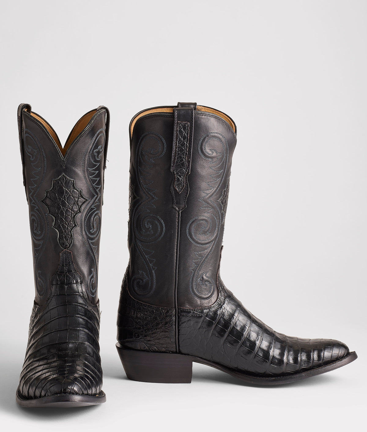 Jones :: Black 2