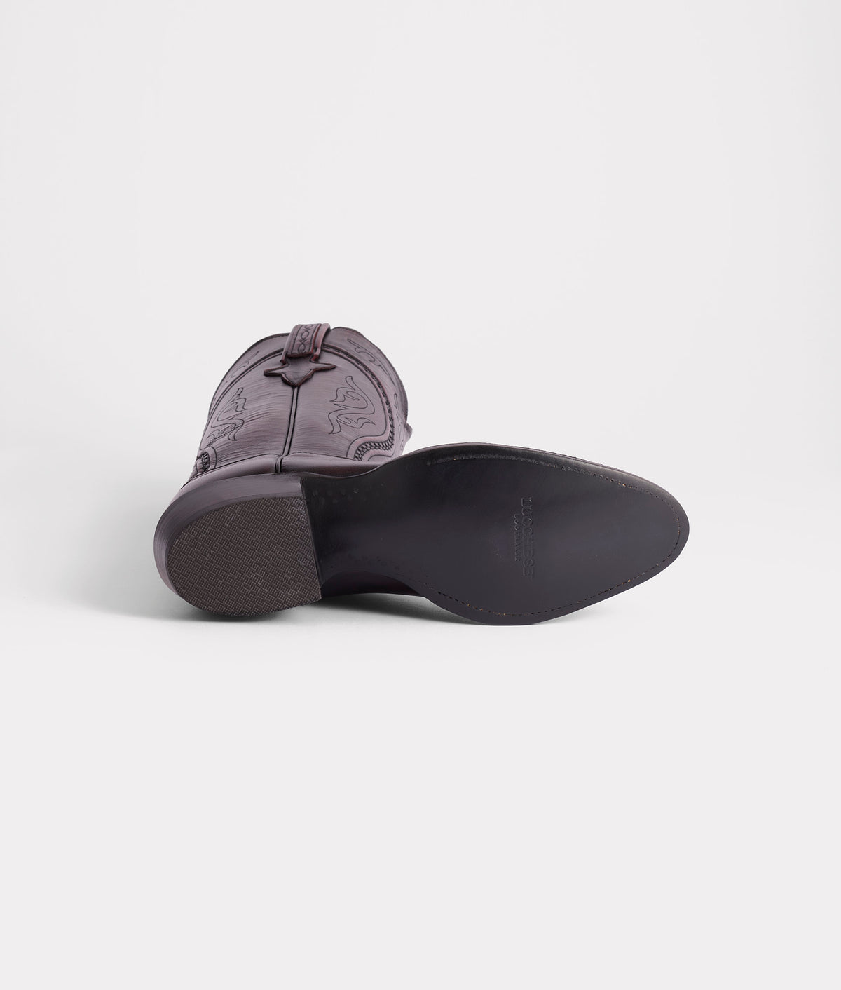 Gavin :: Black Cherry 6