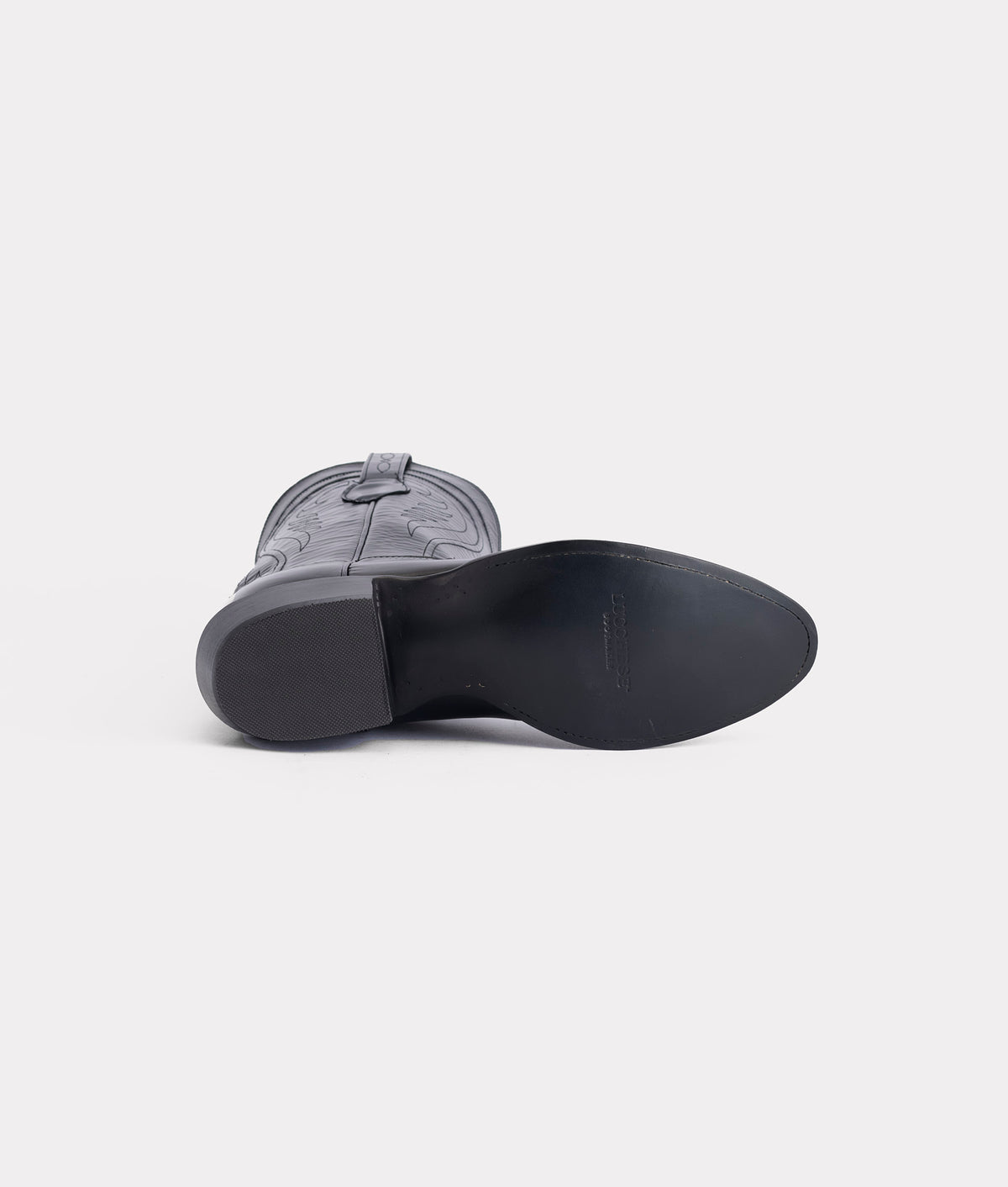 Gavin :: Black 6