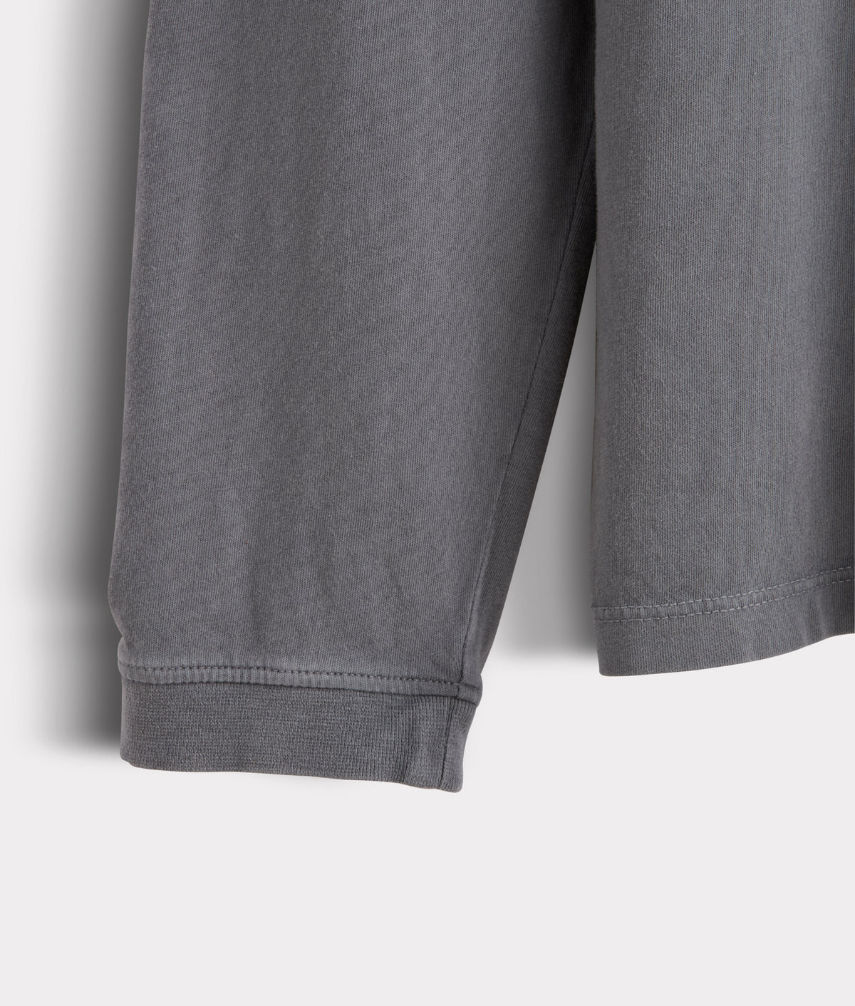 Cody Long Sleeve :: Dark Grey 5