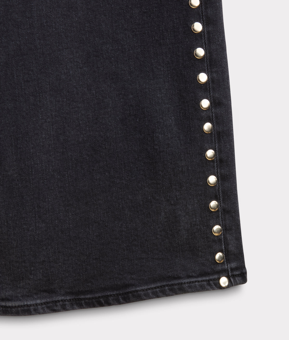 Briar High-Rise Straight Leg Jean :: Chimney With Studs 8