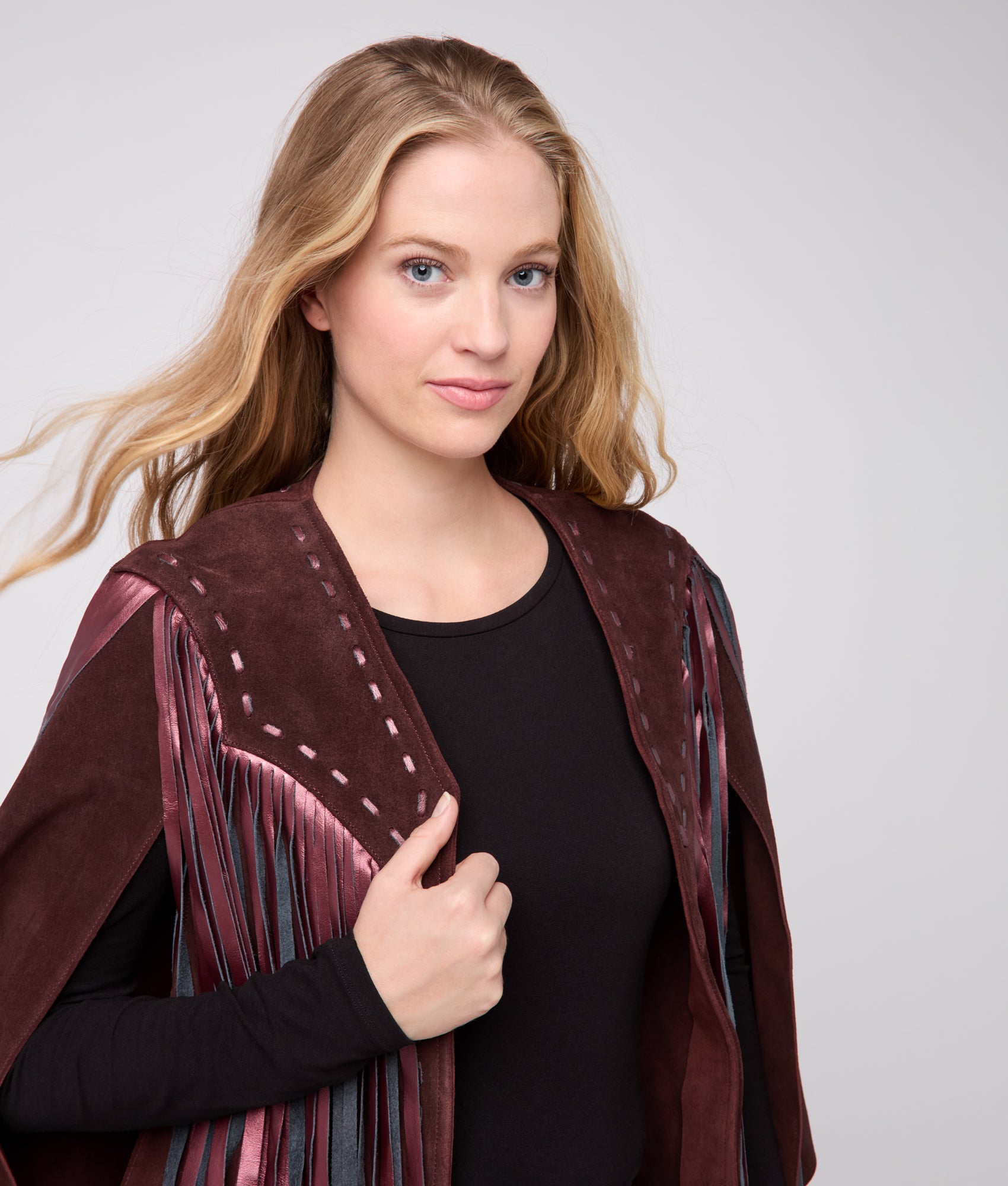 Merlot Fringe Cape - Lucchese