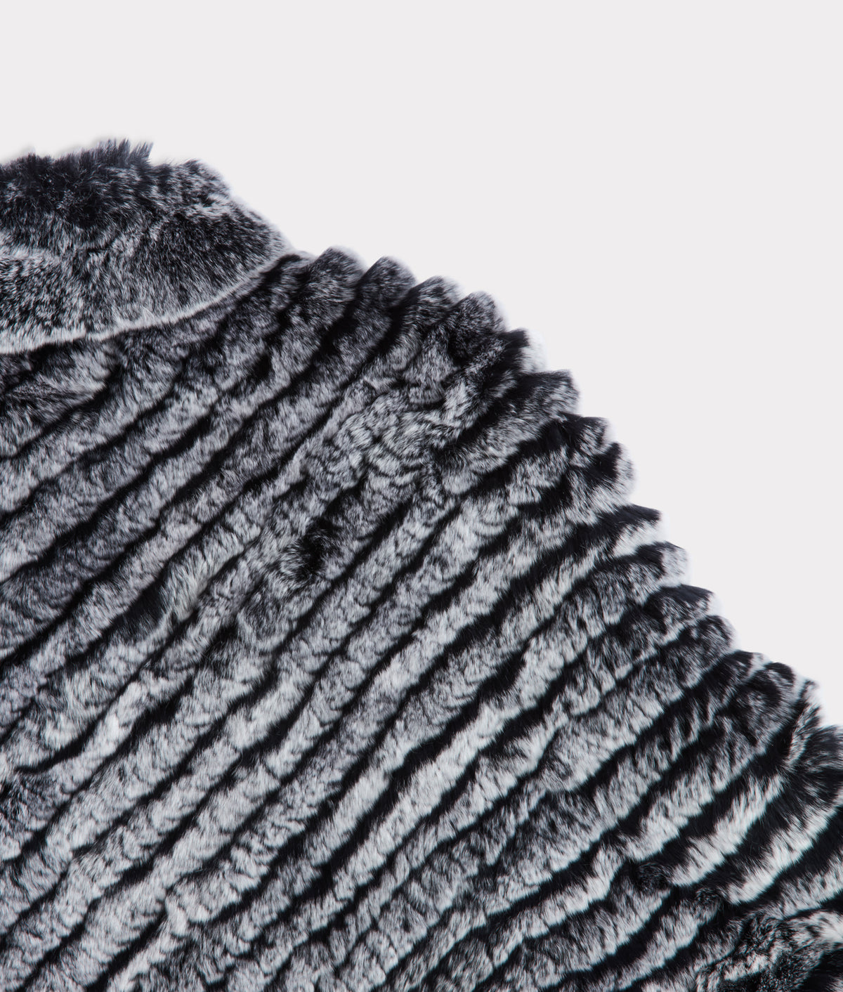 Ashley Fur Poncho :: Black 8