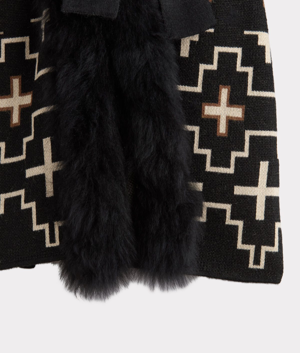 Sweater 3/4 With Fur :: Black/White 9