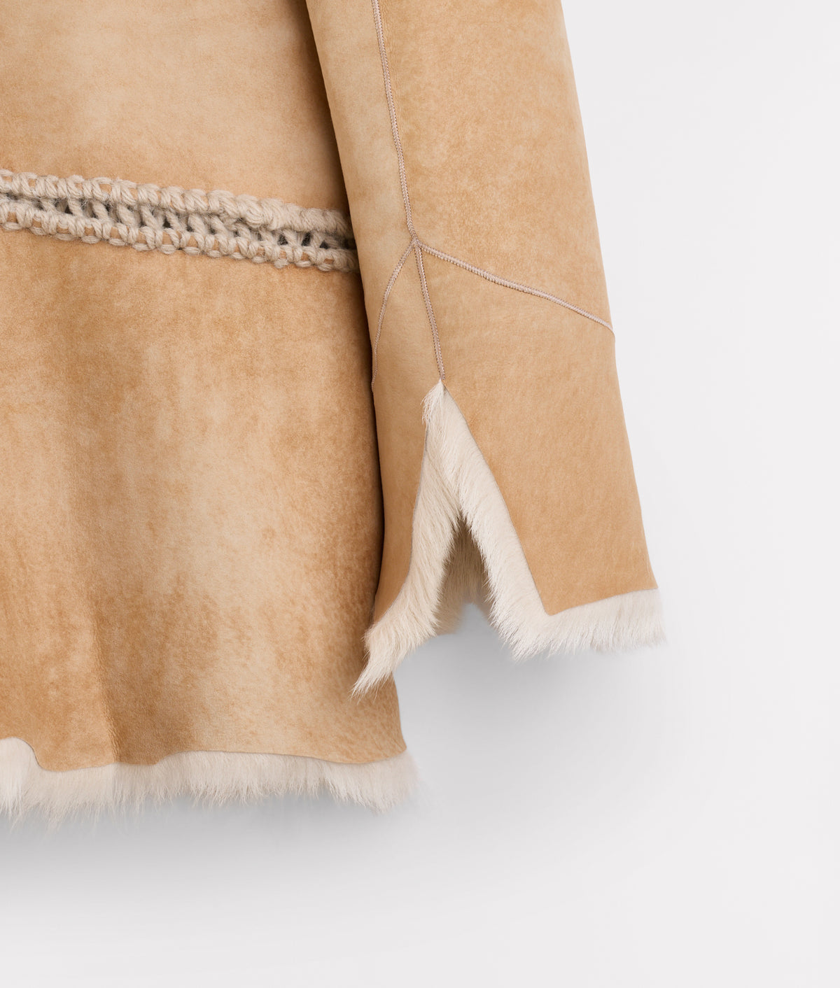 Goldie Fur Coat :: Palamino 8