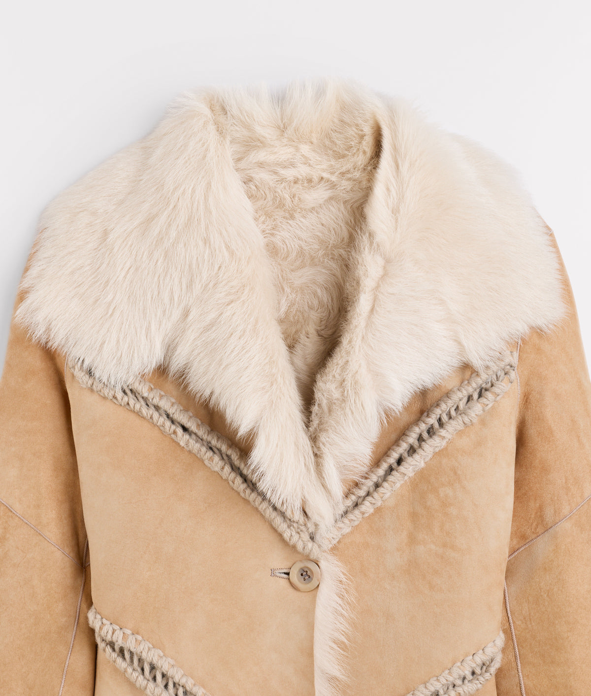 Goldie Fur Coat :: Palamino 5