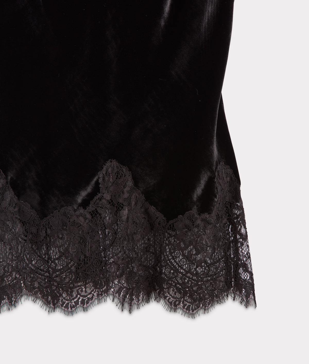 Darlene Velvet Lace Cami :: Black 5