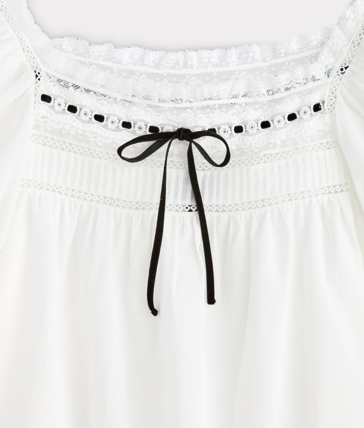 Arabella Bow Blouse :: White And Black 3