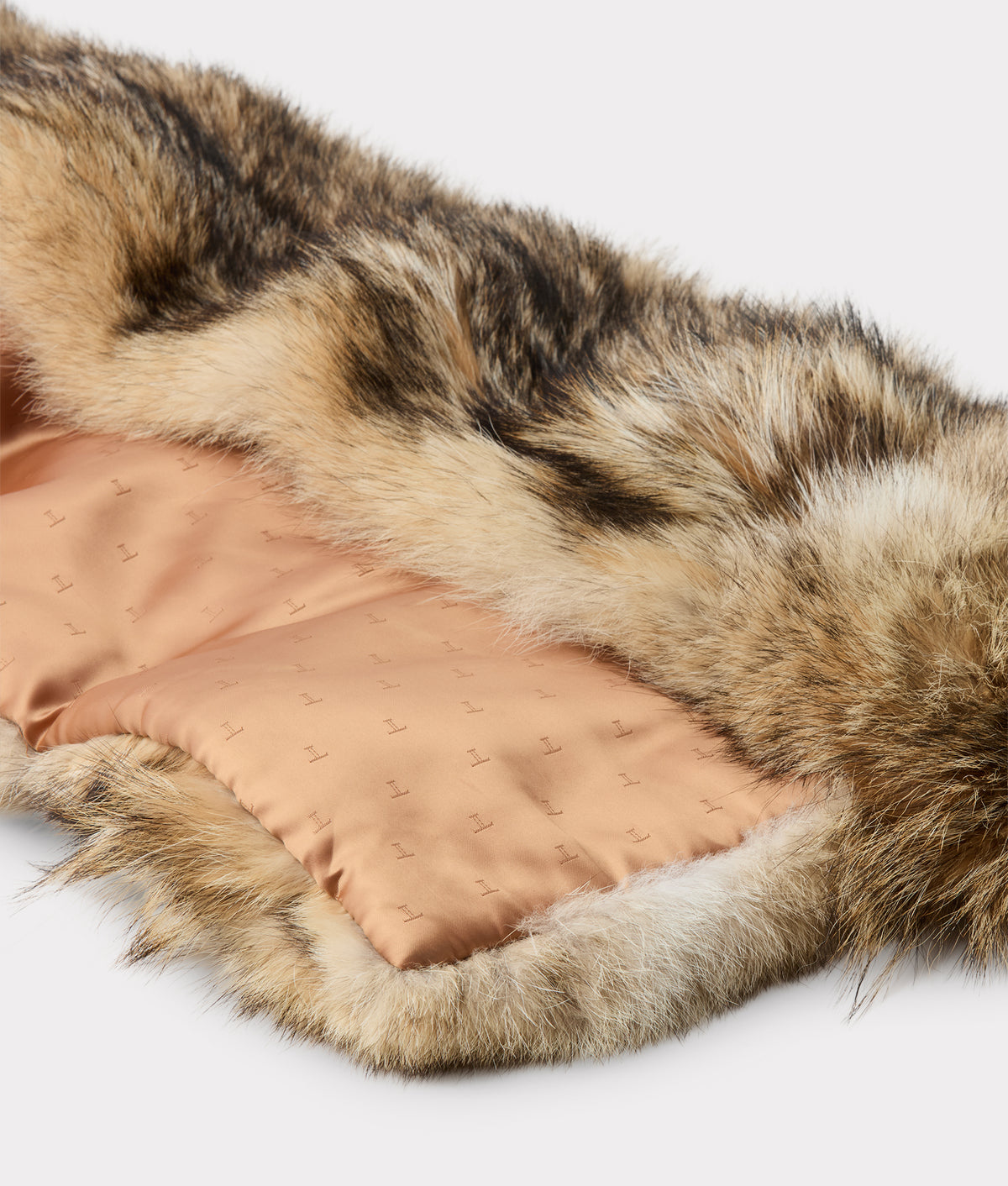 Peccillia Handwarmer Scarf :: Brown 3