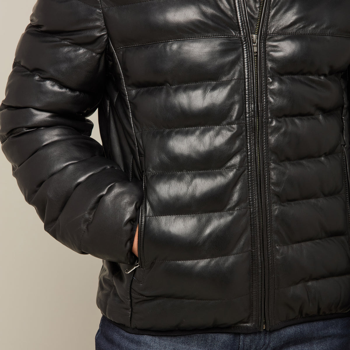 
    Men&#39;s Leather Puffer Jacket :: Black