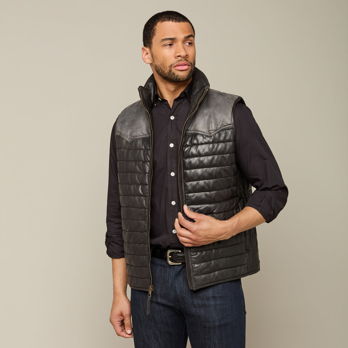 
    Western Yoke Leather Vest :: Black