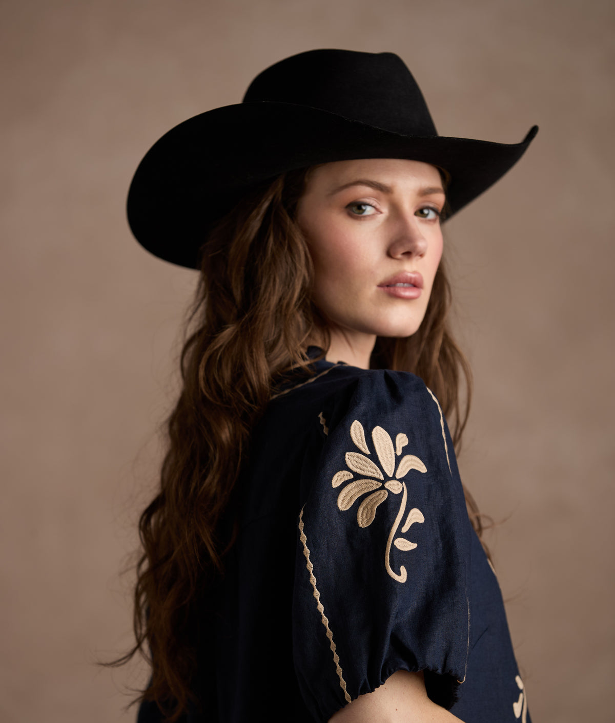 Callahan Blouse :: Navy 4