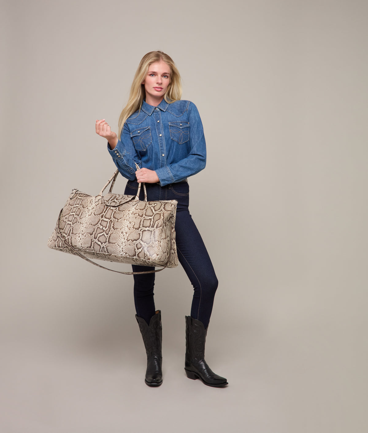 Exotic Florence Weekender :: Natural 7