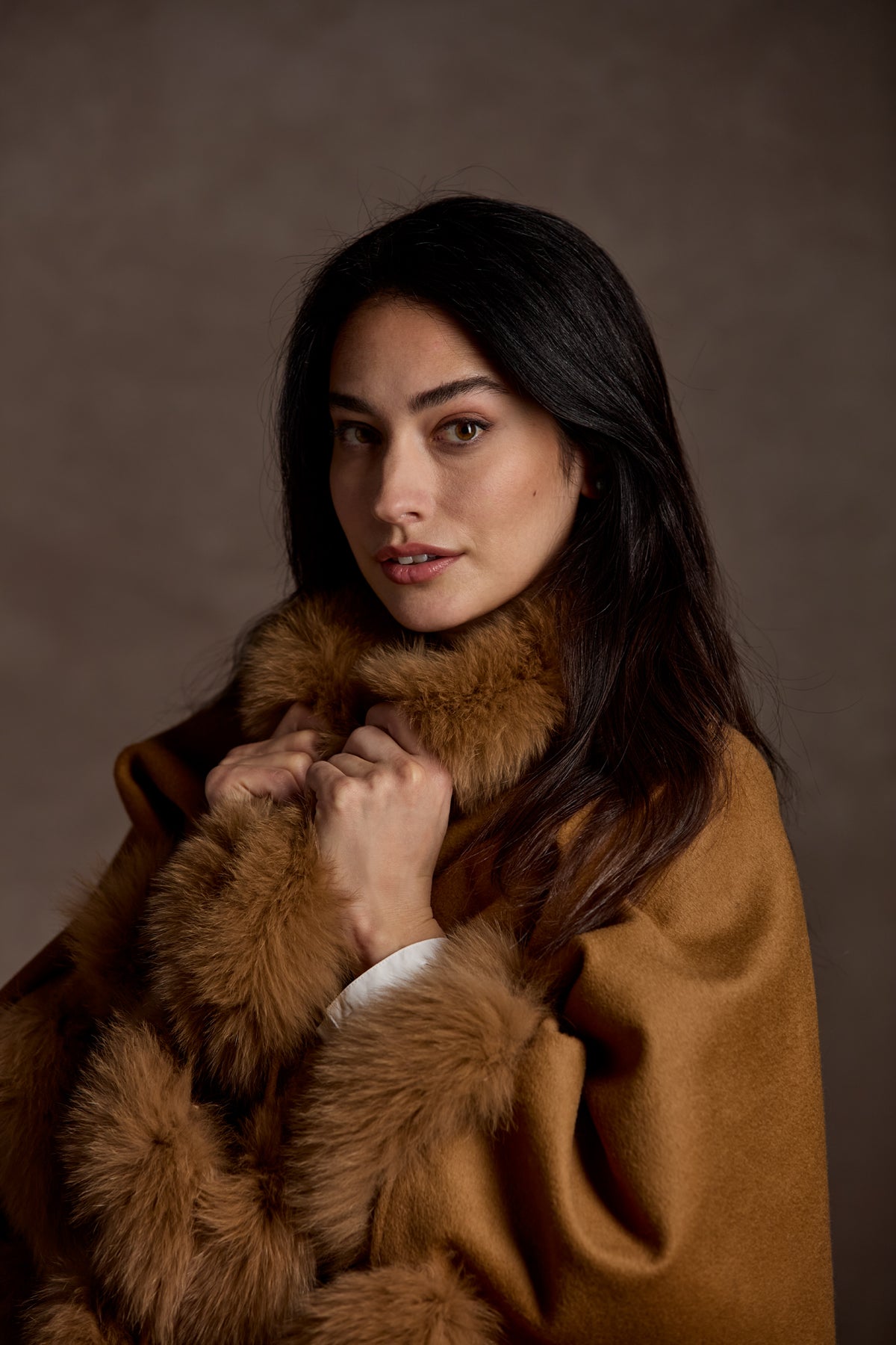 Arden Cashmere Wrap :: Caramel 9