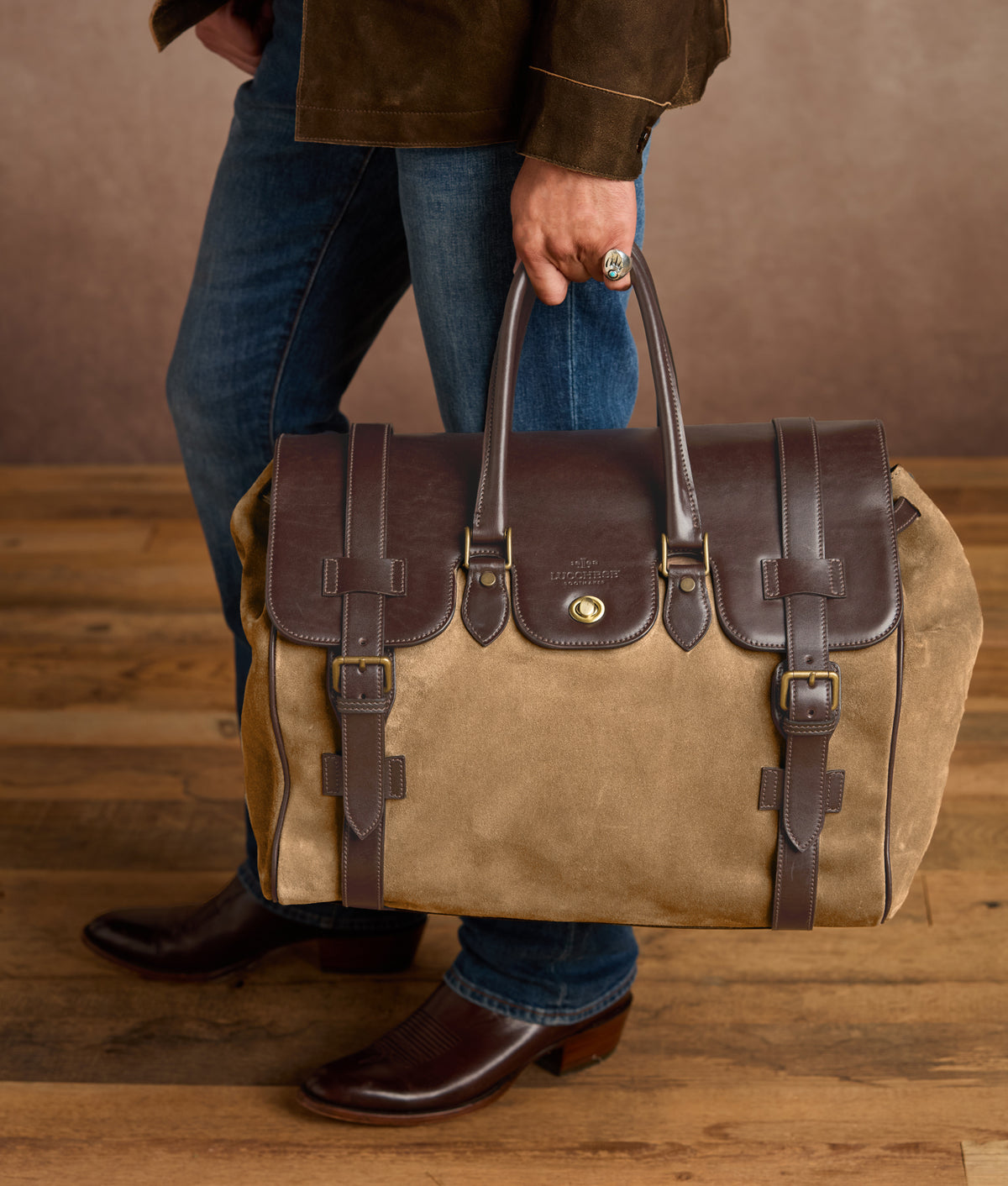 Lucia Overnight Bag :: Brown 3