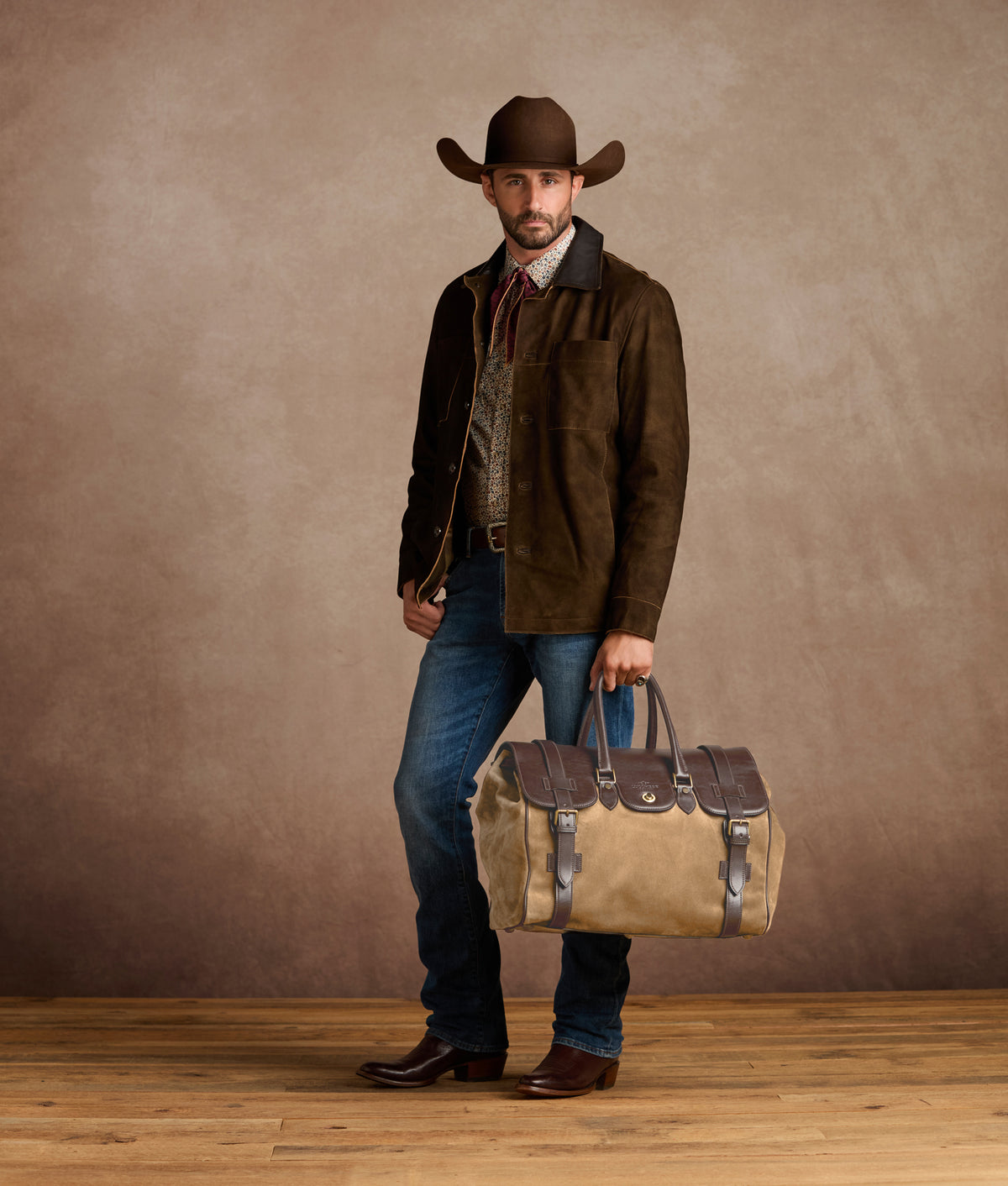 Lucia Overnight Bag :: Brown 6