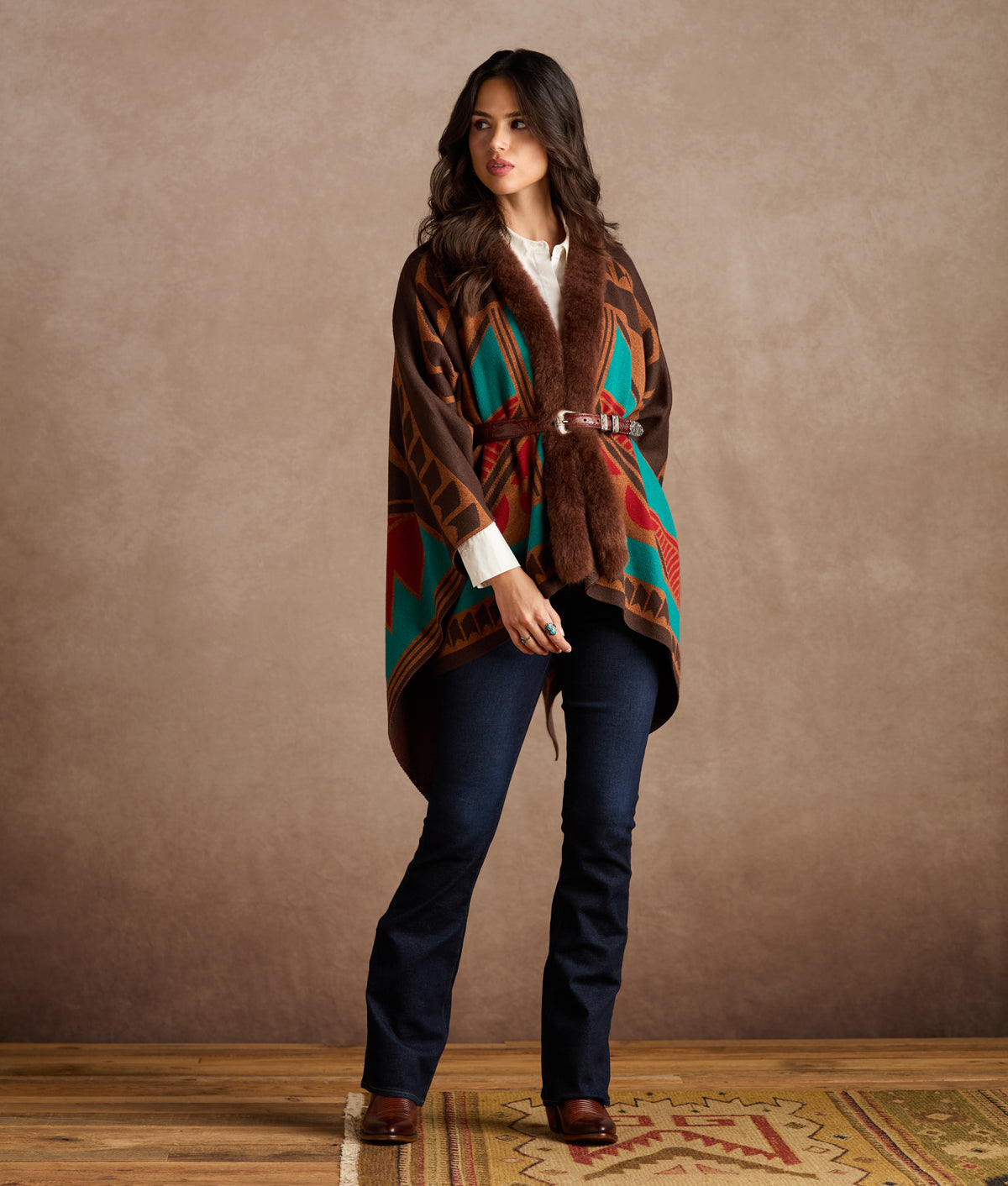 Alpaca Cape With Fur :: Multi 9
