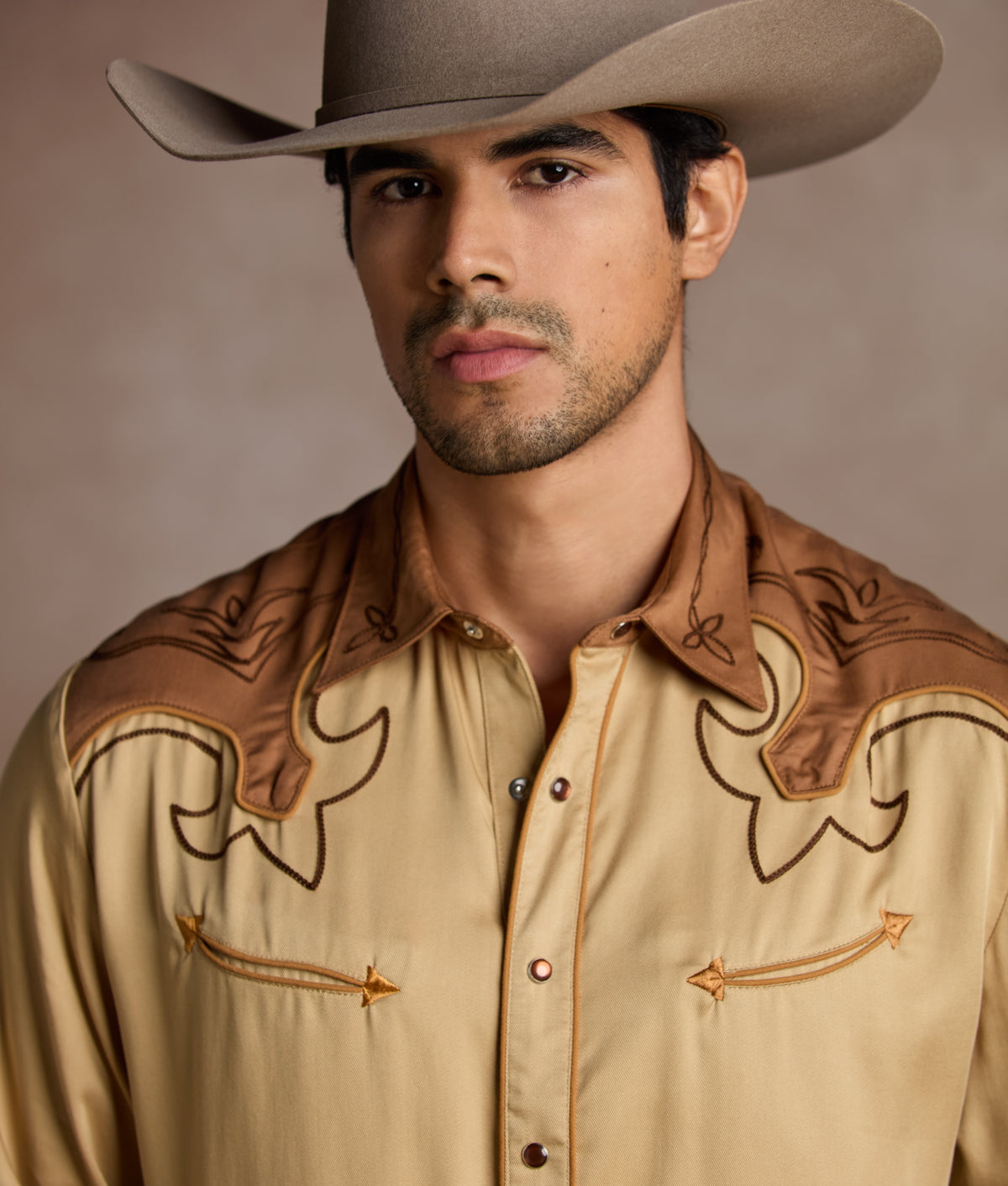 Del Rio :: Brown 4