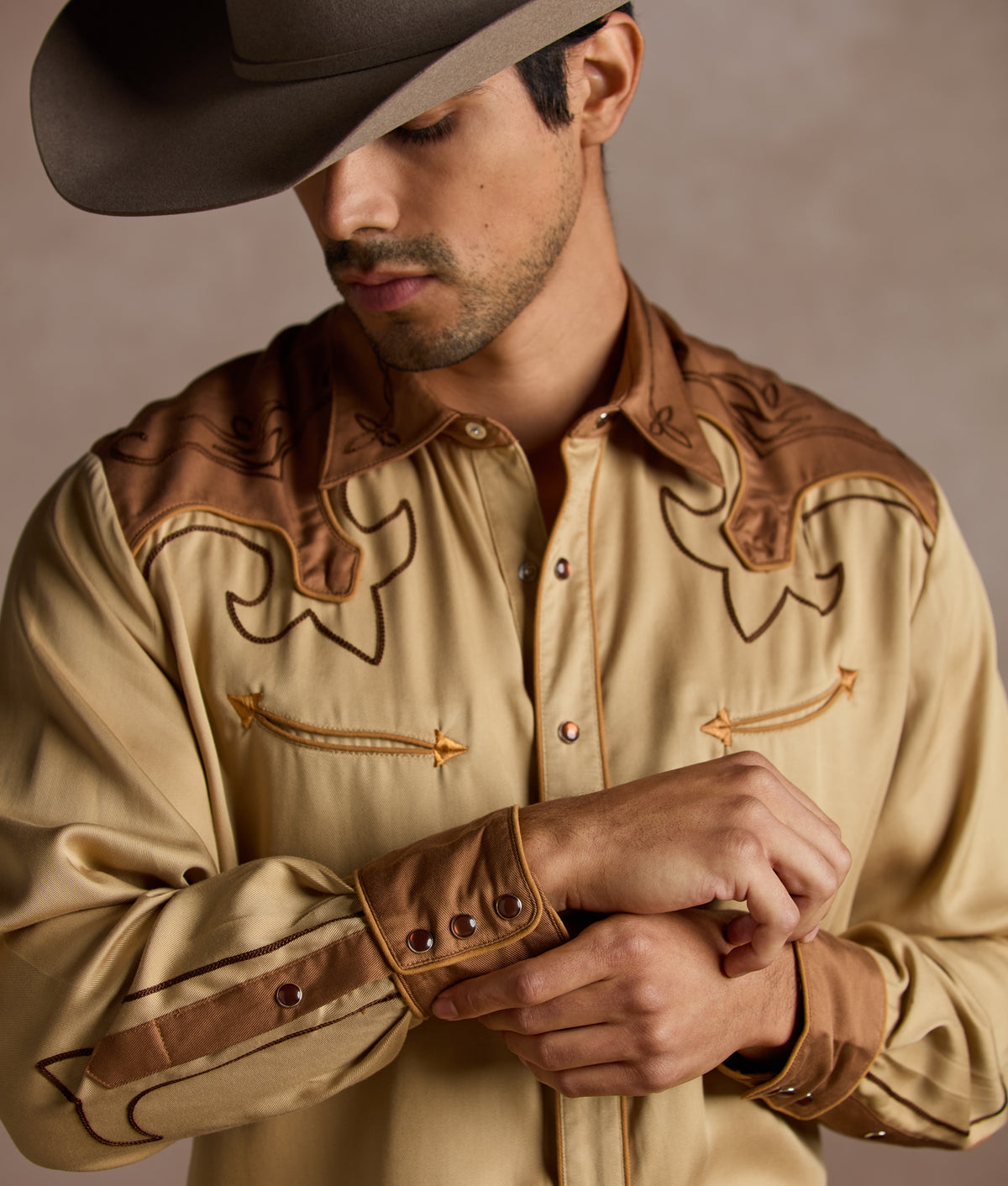 Del Rio :: Brown 3