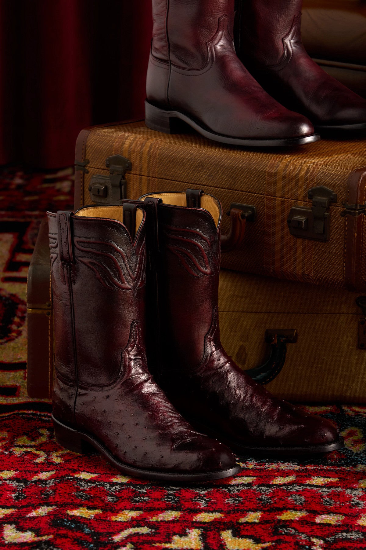 Augustus Black Cherry styled lifestyle photo 11
