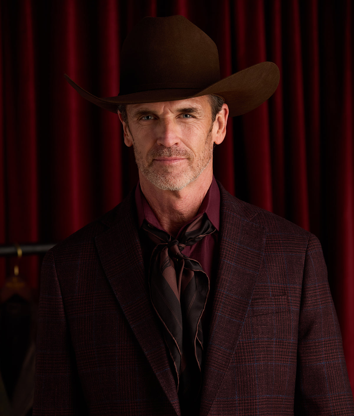 Lucchese Sport Coat :: Black Cherry 8