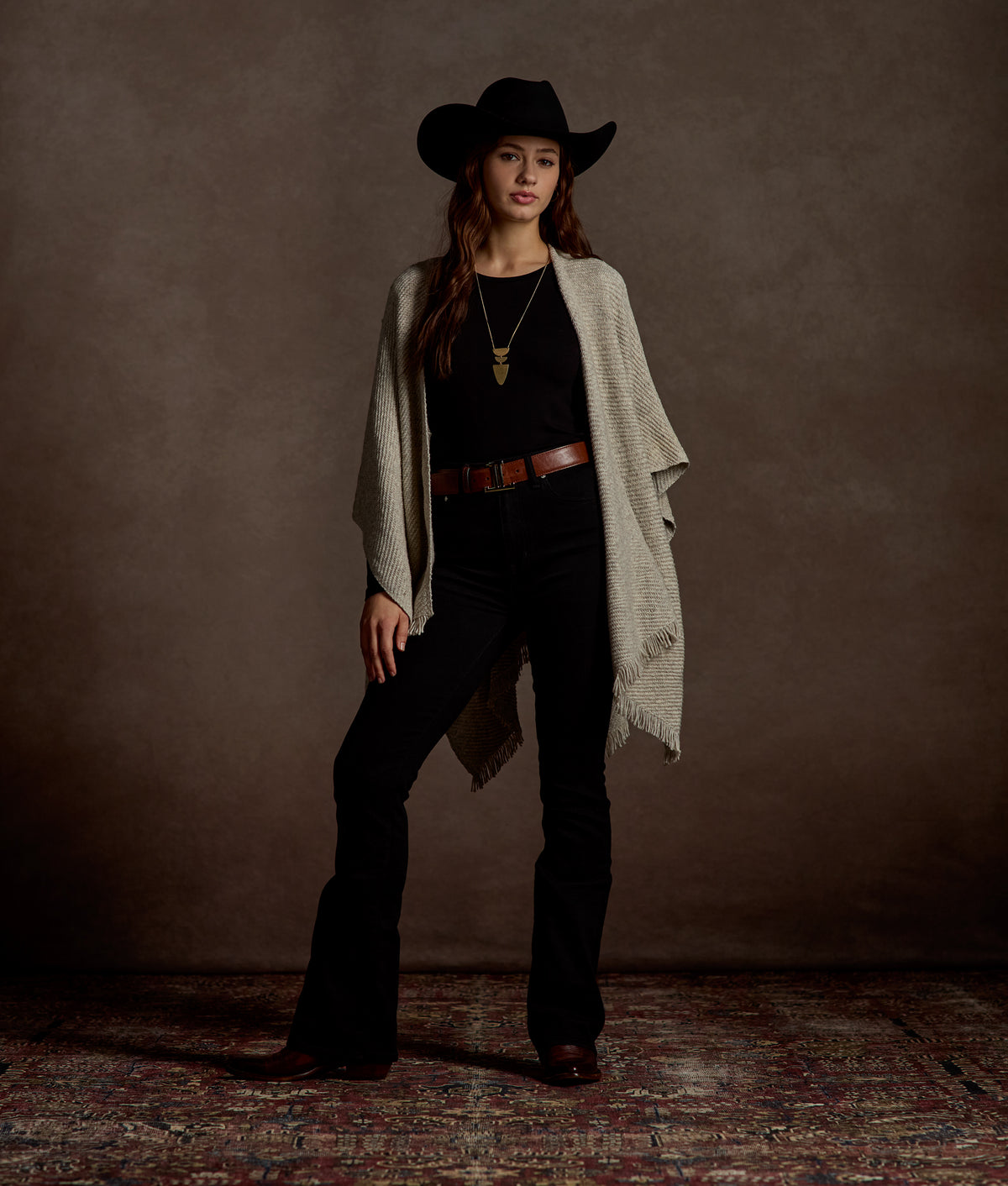 Ava Short Cape :: Sand 2