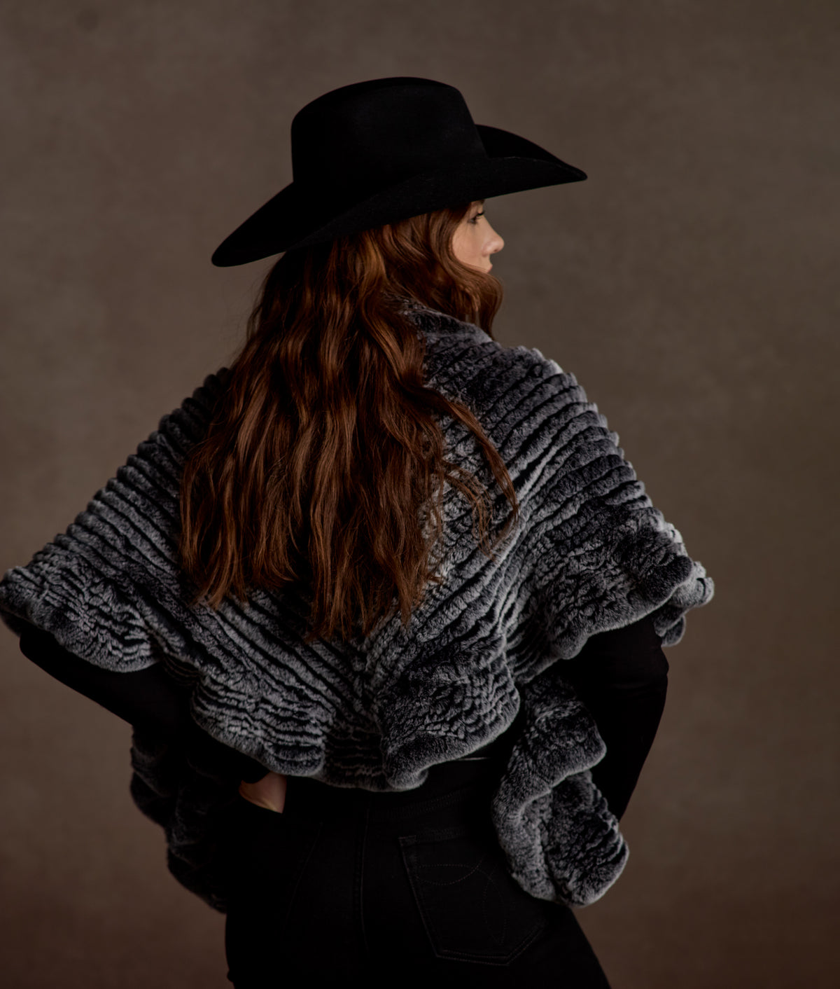 Ashley Fur Poncho :: Black 11