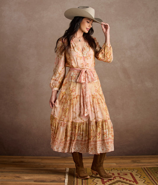 Everyday Essentials Women's Look 4