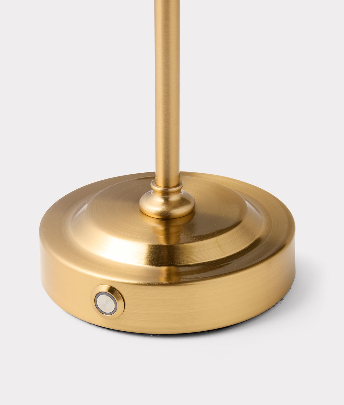 Rechargable Tabletop Lamp :: Gold 2
