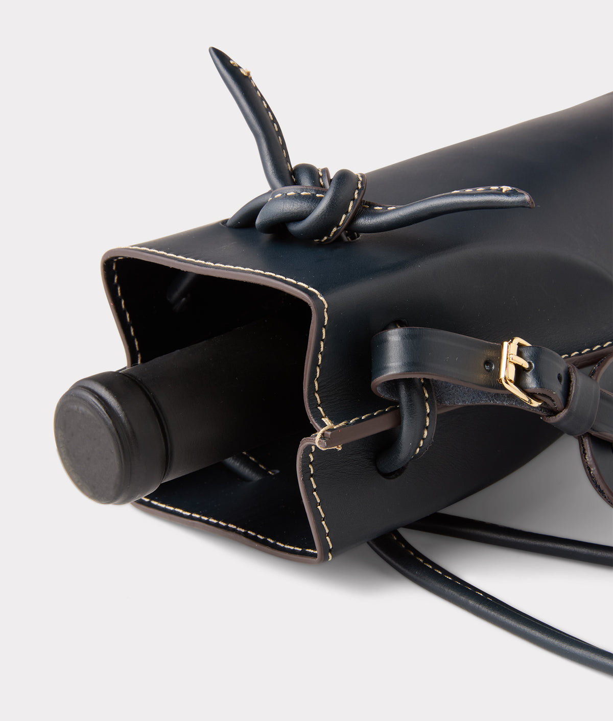 Wine Holder :: Navy 2