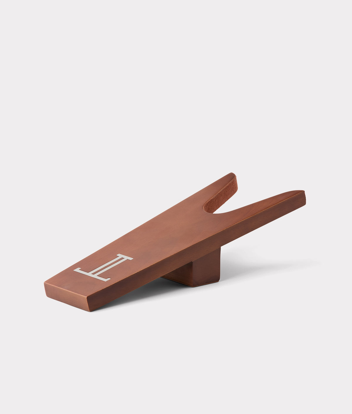 Mirrored L Boot Jack :: Walnut 1