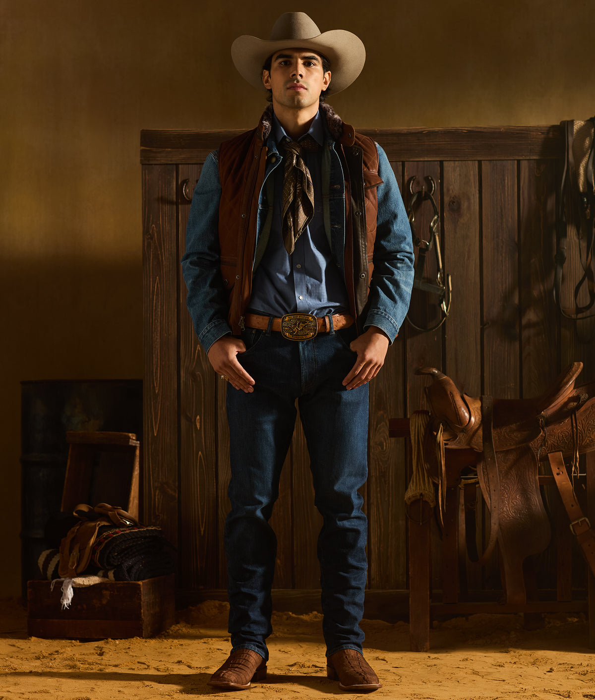 Jesse Men's Slim Straight Jean :: River 2