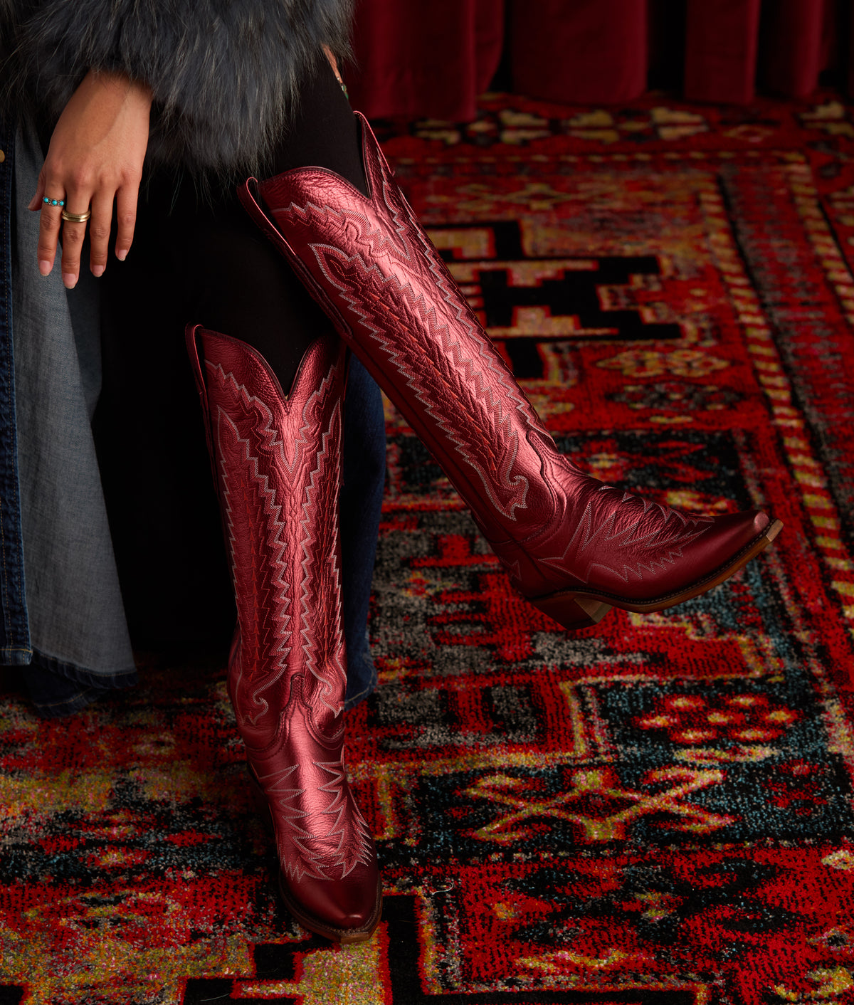 Priscilla :: Black Cherry Metallic 3