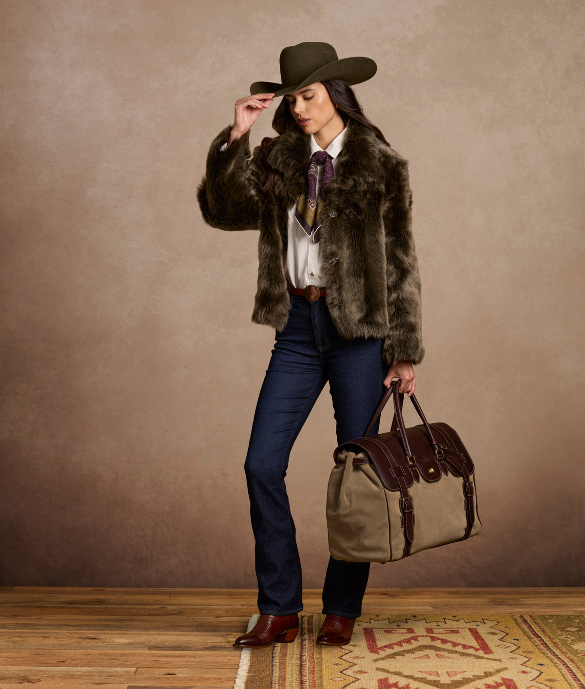 Beth Toscana Shearling Jacket :: Olive 7