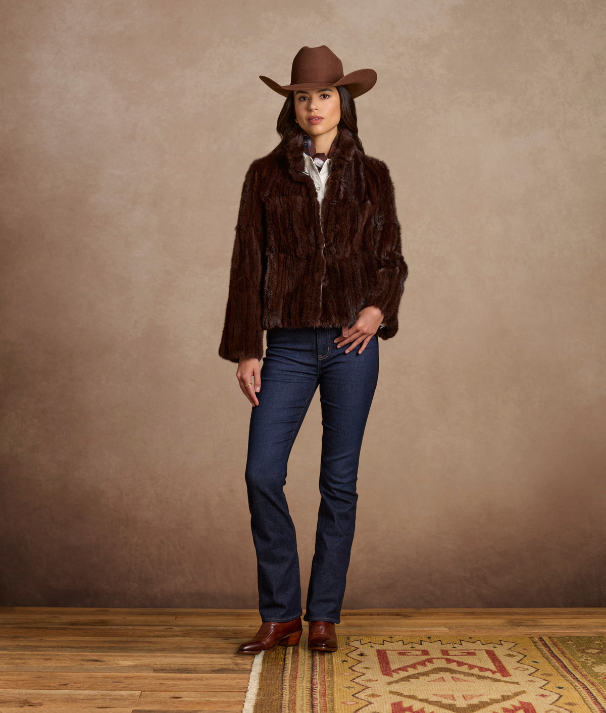 Melanie Mink Jacket :: Mahogany 8