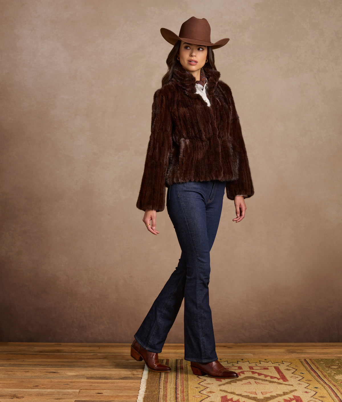 Melanie Mink Jacket :: Mahogany 6