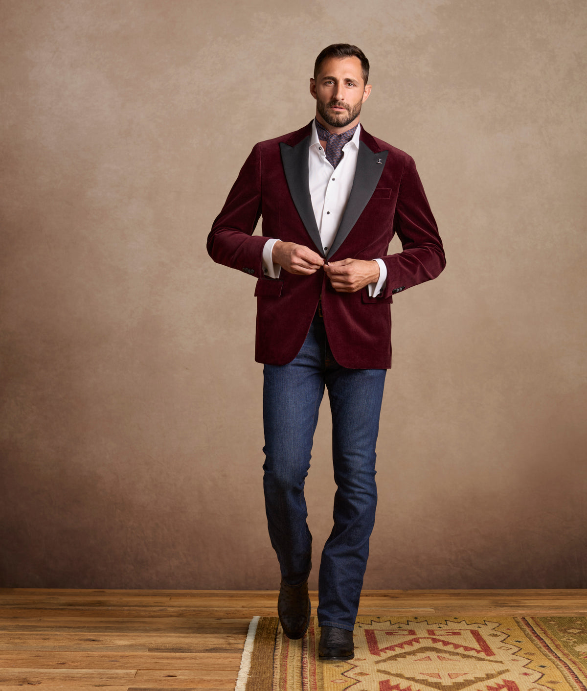 Lucchese Velvet Sport Coat :: Black Cherry 17